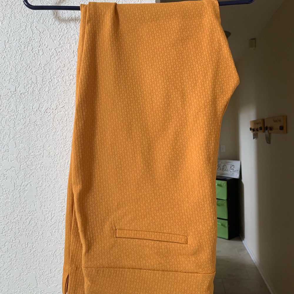 Yellow/Gold legging dress pants